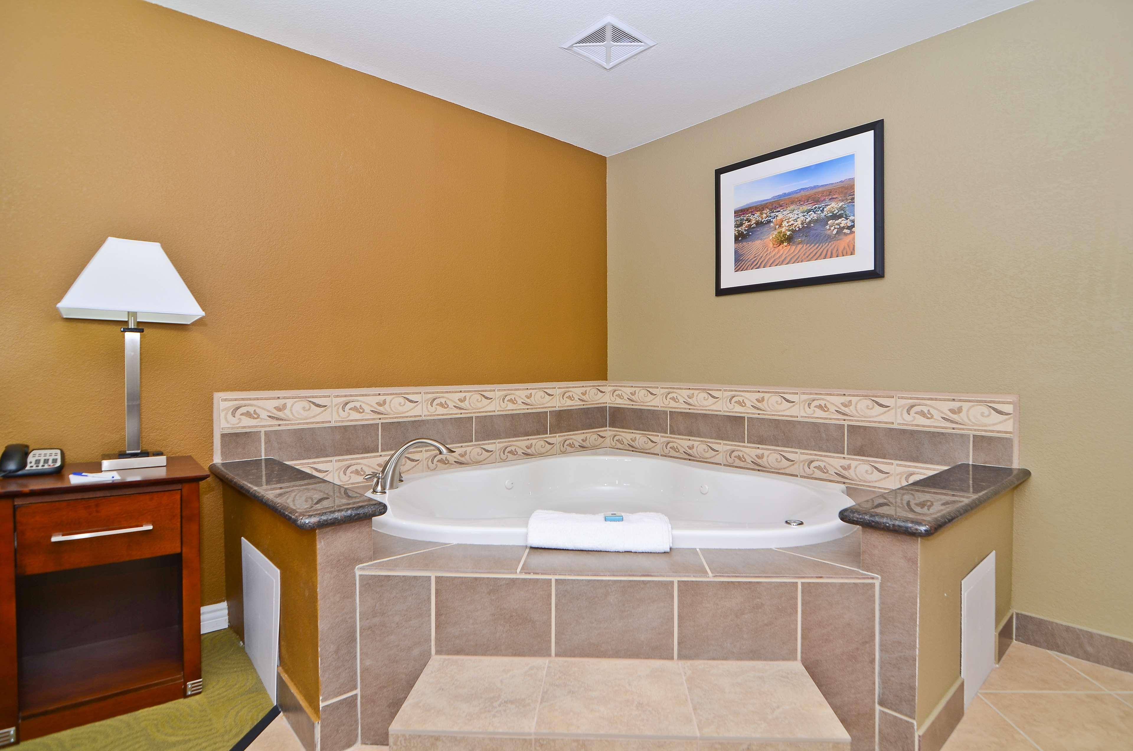 Best Western California City Inn & Suites Ruang foto