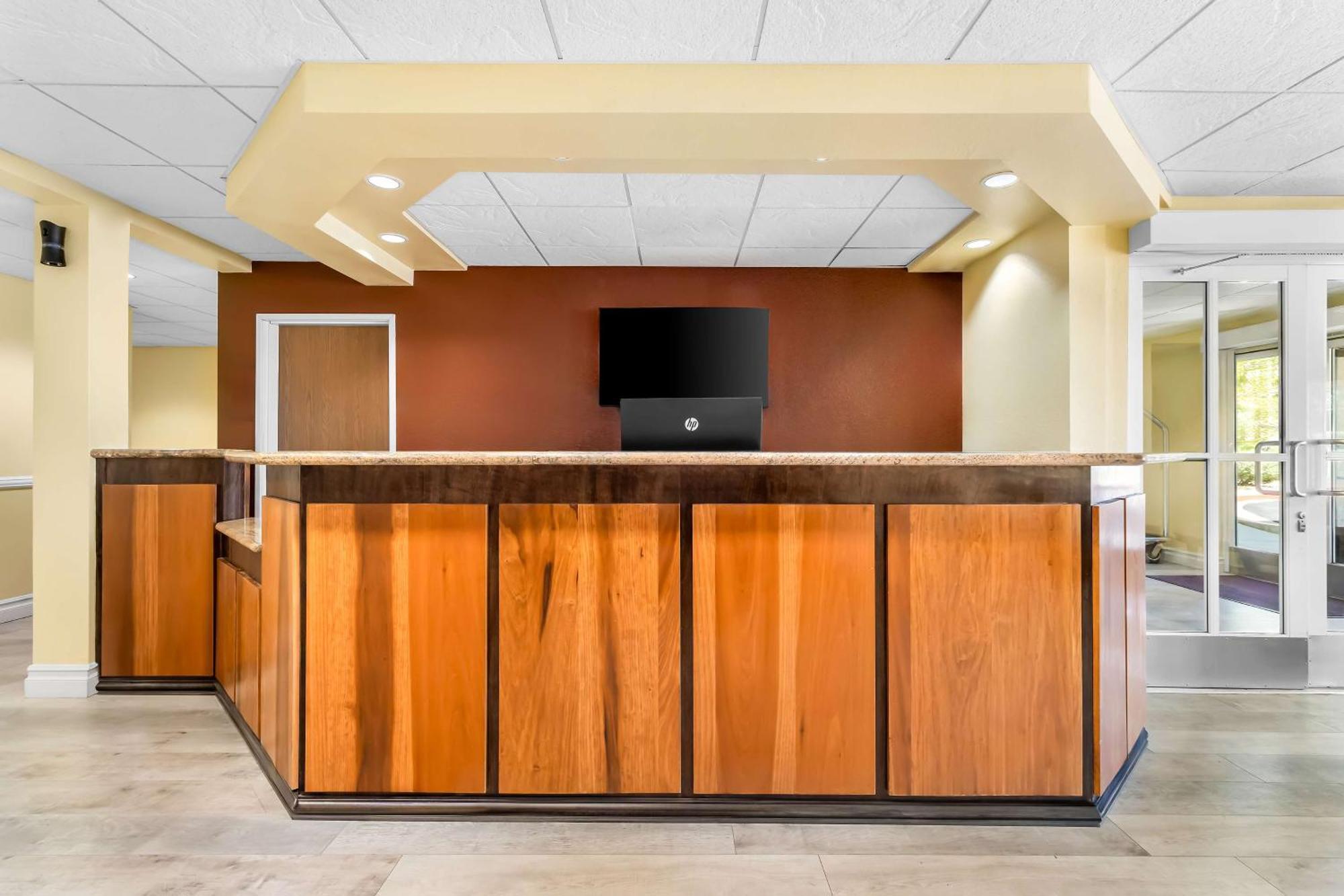 Best Western California City Inn & Suites Bagian luar foto