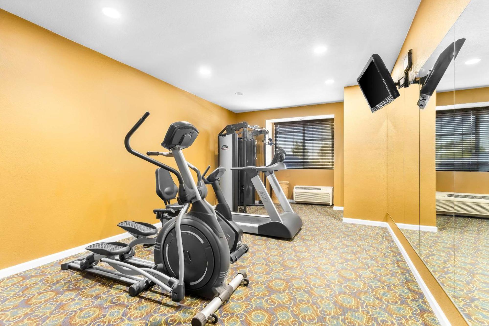Best Western California City Inn & Suites Bagian luar foto